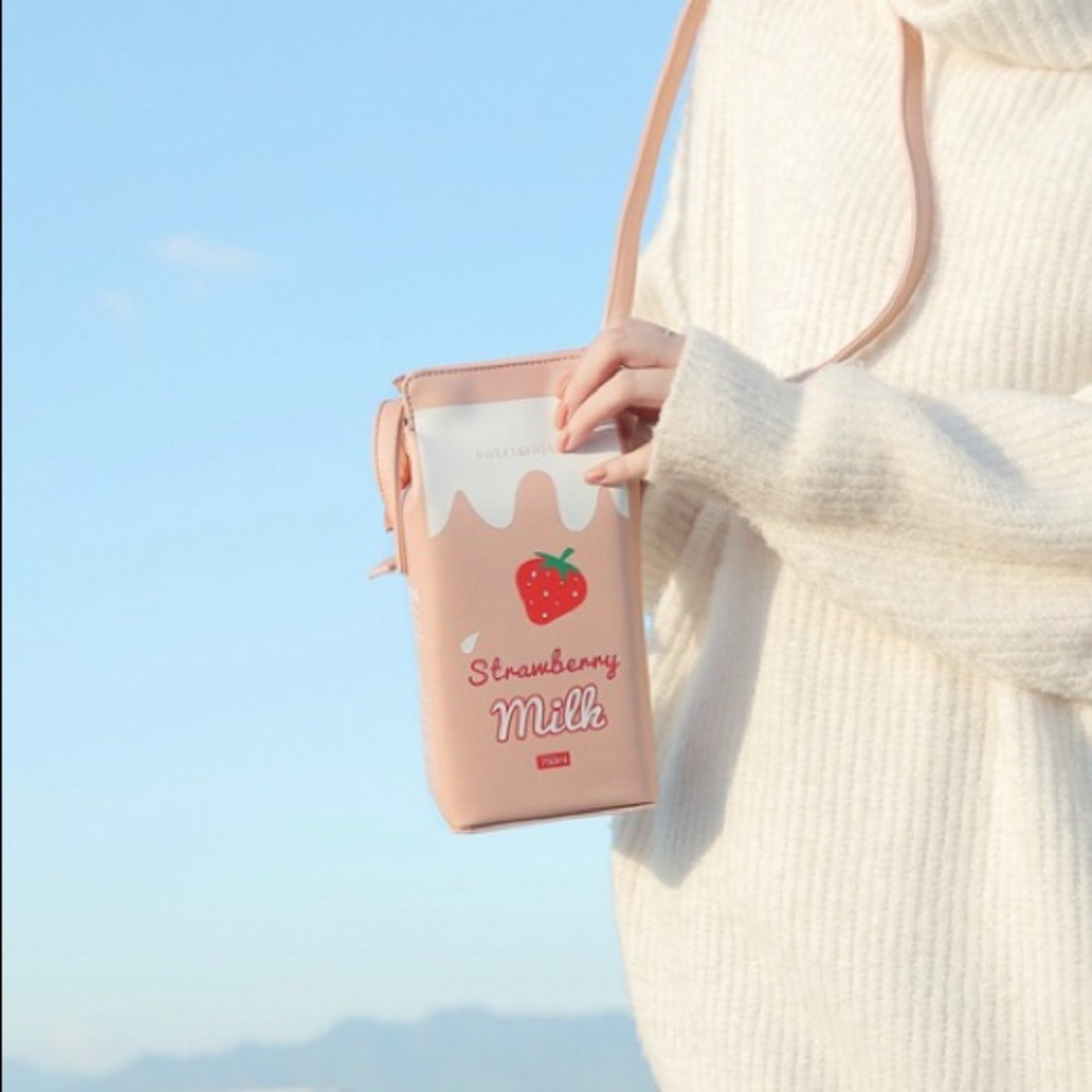 *SOLD* Strawberry Milk Carton Crossbody Bag - Picture 2 of 4